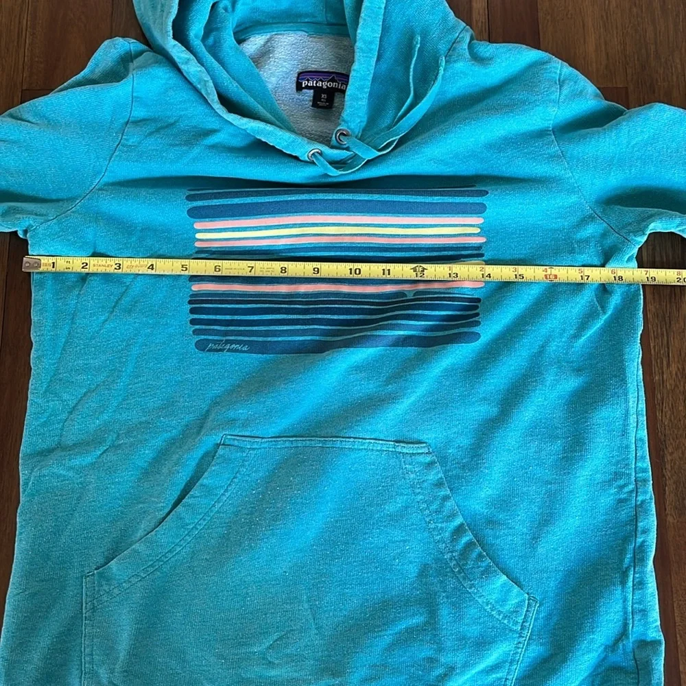 Patagonia hoodie women’s XS
